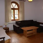 Pan Dom Pracy Tworczej W Wierzbie Wierzba