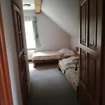 Pan Dom Pracy Twórczej W Wierzbie Parque de vacaciones *