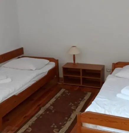 Pan Dom Pracy Tworczej W Wierzbie Vakantiepark *
