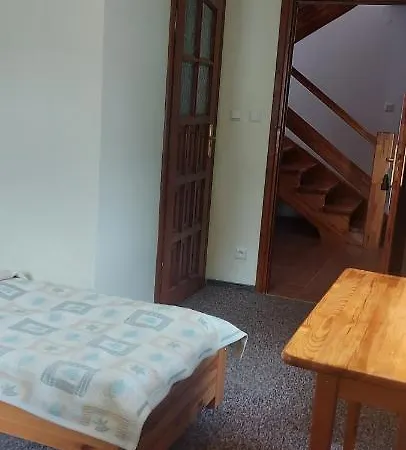Pan Dom Pracy Tworczej W Wierzbie Prázdninový areál *
