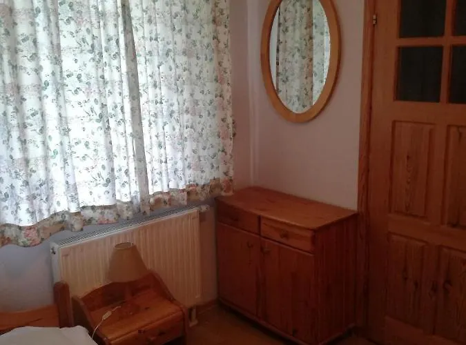 Pan Dom Pracy Tworczej W Wierzbie Prázdninový areál Wierzba