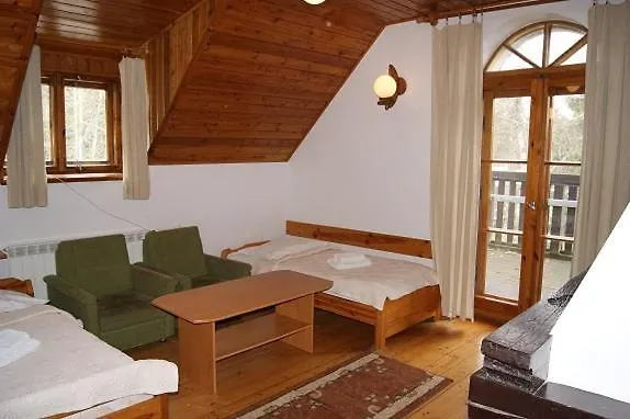 Pan Dom Pracy Tworczej W Wierzbie Prázdninový areál