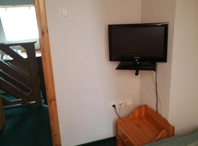 Pan Dom Pracy Tworczej W Wierzbie *