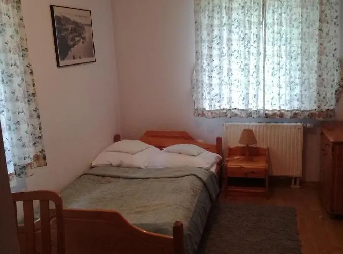 Pan Dom Pracy Tworczej W Wierzbie Prázdninový areál Wierzba