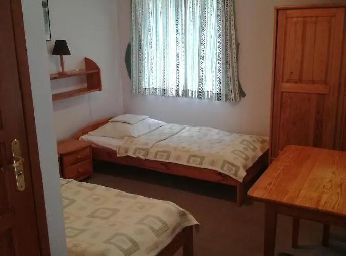 Pan Dom Pracy Tworczej W Wierzbie * Wierzba