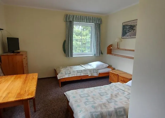 Pan Dom Pracy Tworczej W Wierzbie Prázdninový areál Wierzba